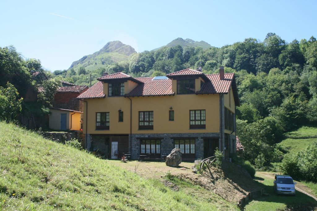 El Quesar De Gamoneo Hotel Gamonedo de Cangas Bagian luar foto